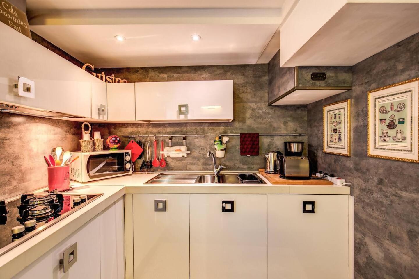Spacious Flat By Piazza Navona Roma Exterior foto